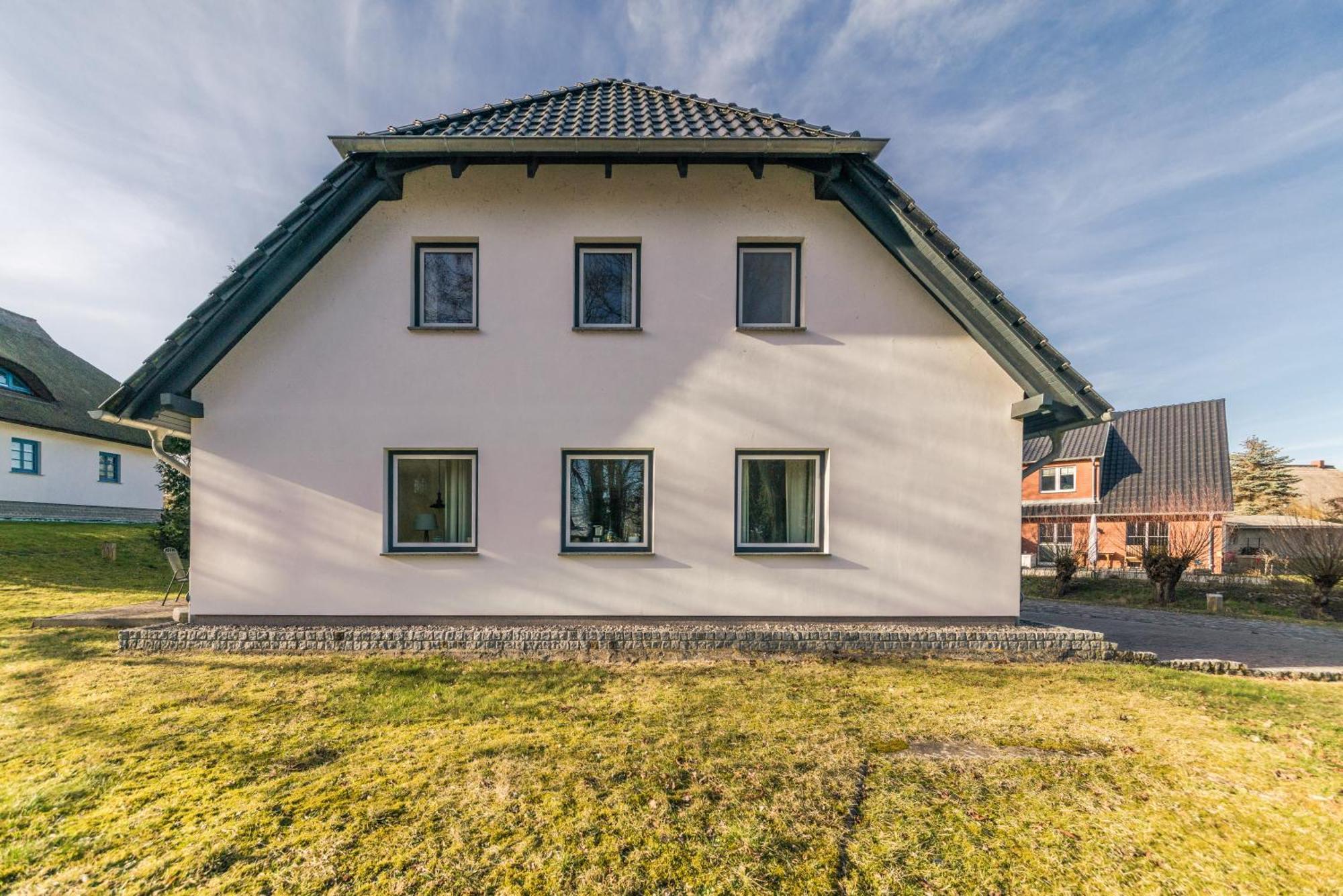 Kojenhaus Apartment Krummin Exterior photo